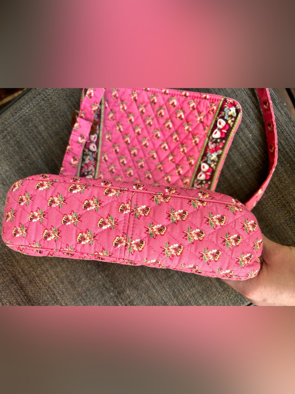 Quilted Pink Floral Crossbody Bag - Picture 5 of 5